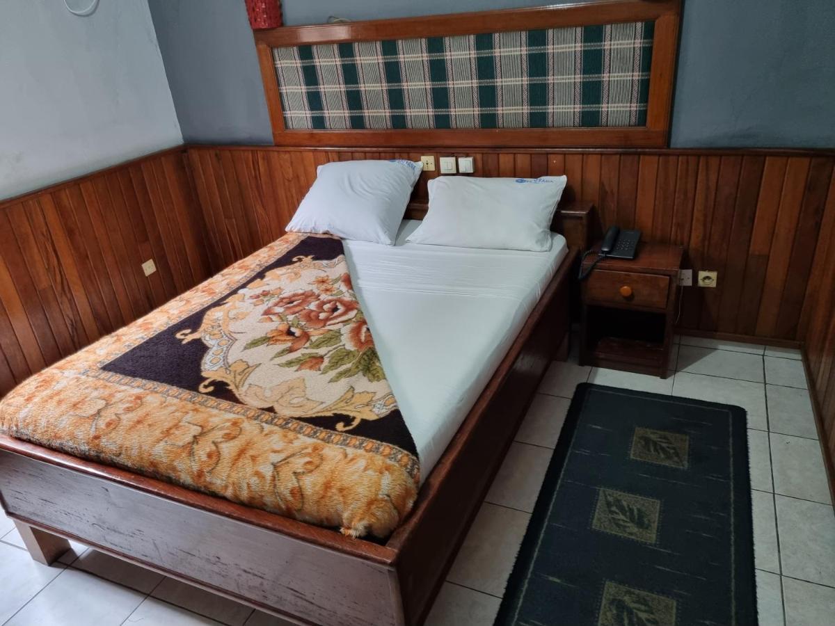 Hotel Saffana Douala Ngoại thất bức ảnh