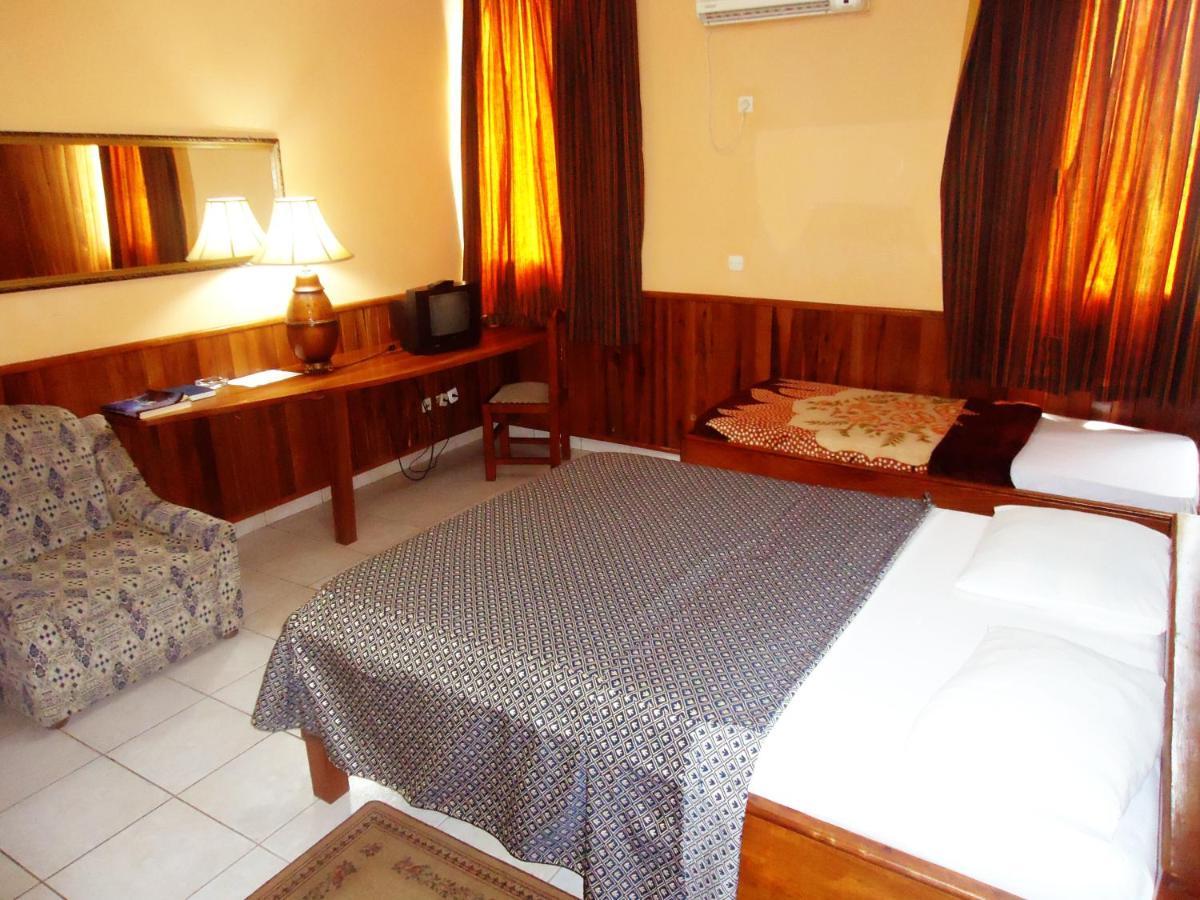 Hotel Saffana Douala Ngoại thất bức ảnh