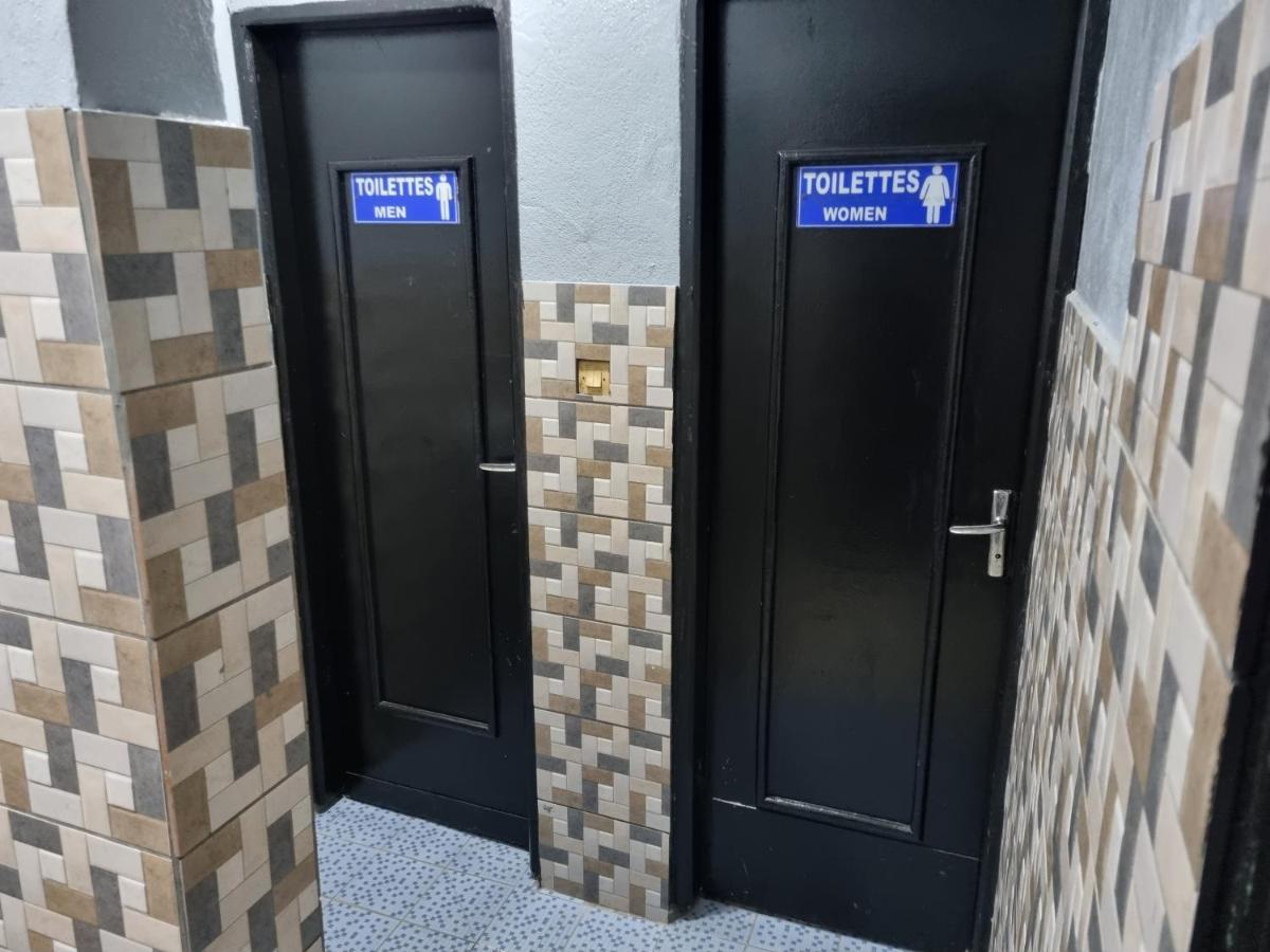 Hotel Saffana Douala Ngoại thất bức ảnh